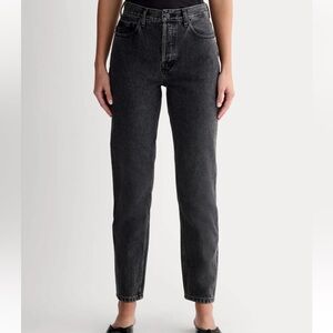 Everlane 90s cheeky Jean in black